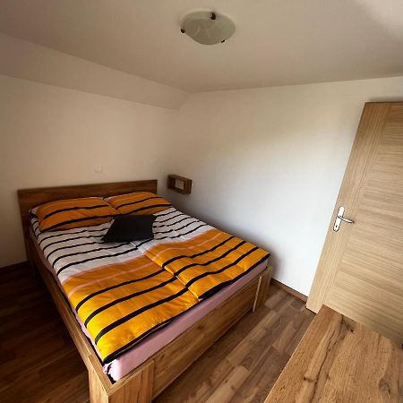Apartma Ela Zgornje Gorje Exteriör bild