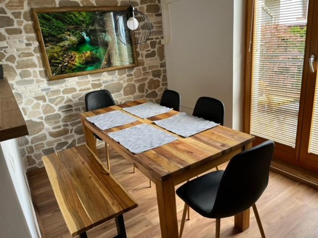 Apartma Ela Zgornje Gorje Exteriör bild